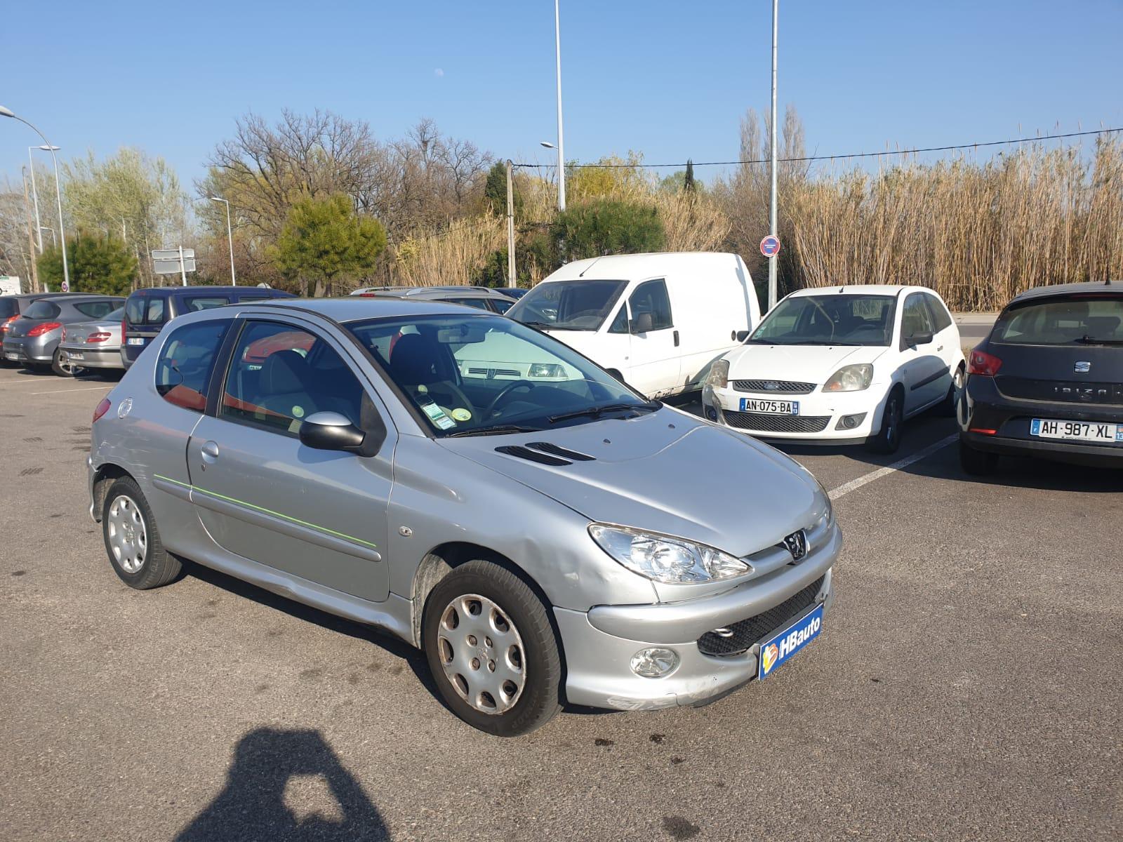 Cote auto gratuite Peugeot 206 1.4e 75ch XBOX 360 2008 (5 CV) 10103298