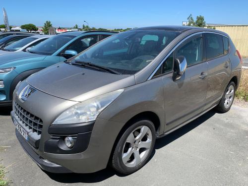Peugeot 3008 1.6 E-HDI 112CH FAP BMP6 BLUE LION Allure