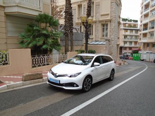 Toyota AURIS II TOURING SPORTS DESIGN BUSINESS 136 H HYBRIDE